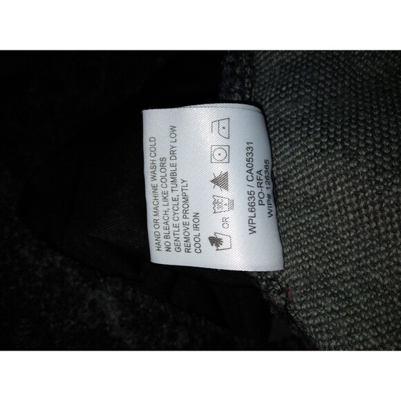 WOOLRICH ONYX Fleece Vest Size Medium Gray Black Toggle Button Sherpa Collared - Picture 6 of 6